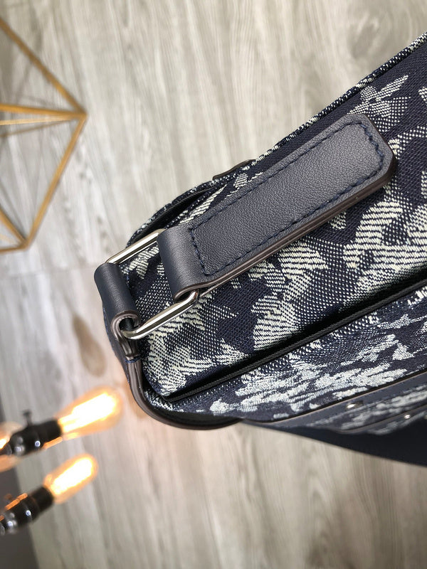 LOV2 Bags - Luxurious Bags  1188
