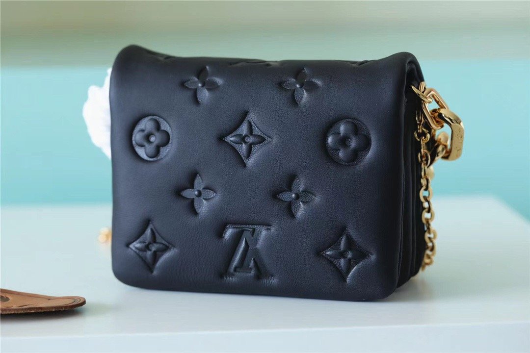 LV Beltbag Coussin Monogram Black For Women, WomenÃ¢â‚¬â„¢s Handbags, Shoulder And Crossbody Bags 5.1in/13cm LV
