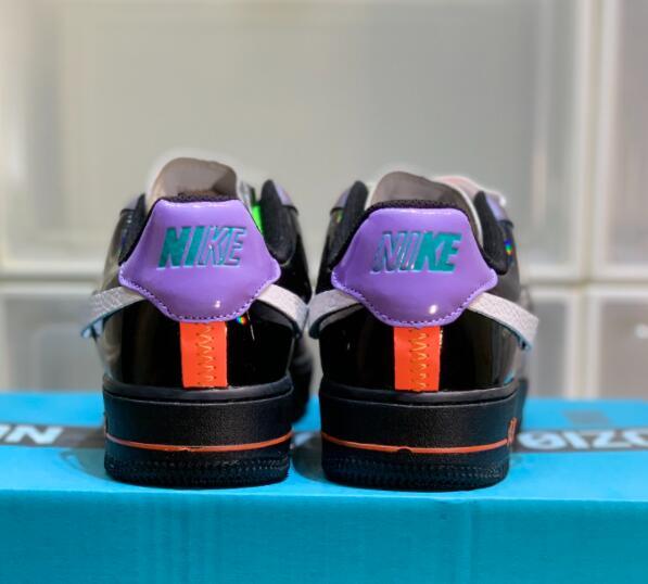 SAMC - NKE Shoes - 683
