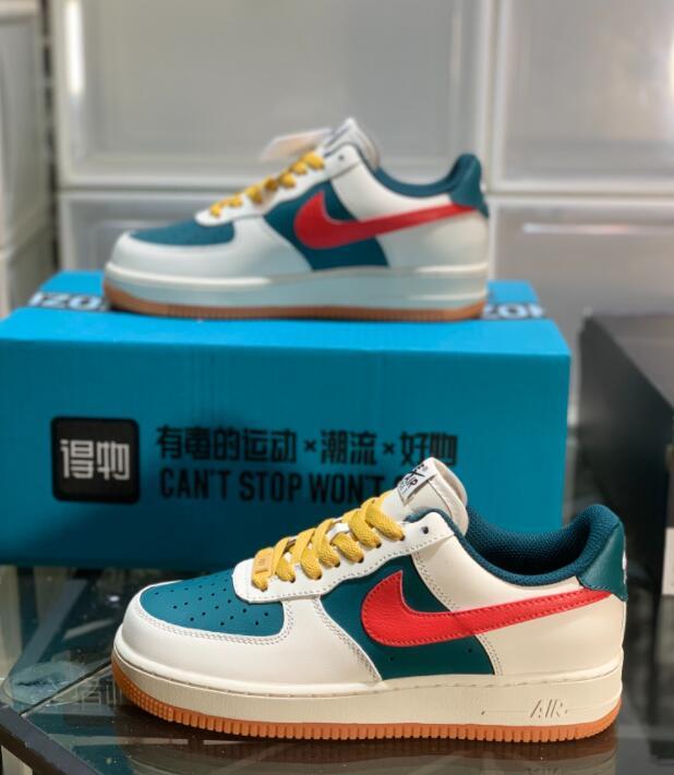 SAMC - NKE Shoes - 666