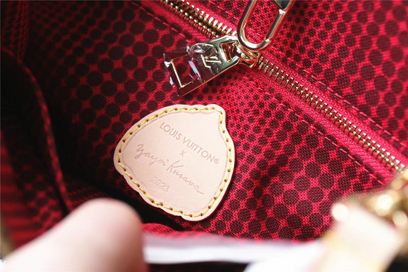 ELE - LUV Bags - 457