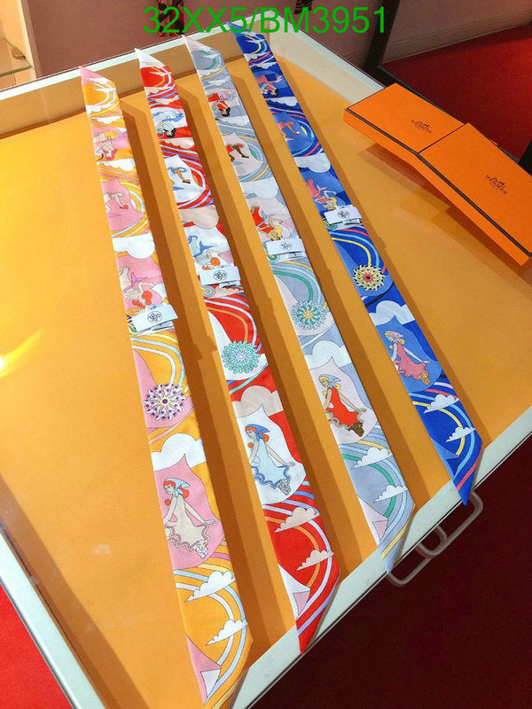 SAMC - HMS Scarves - 231