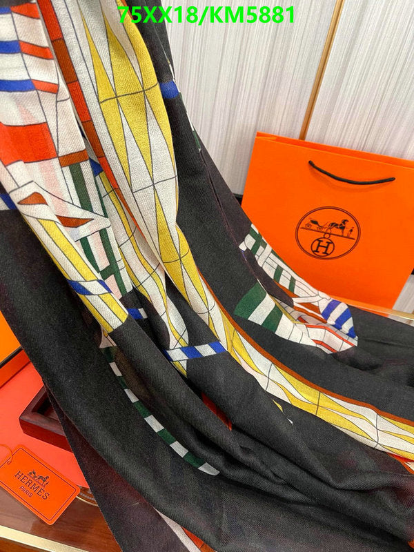 SAMC - HMS Scarves - 043