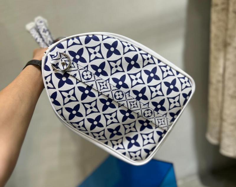 SAMC - LOV Bags - 987