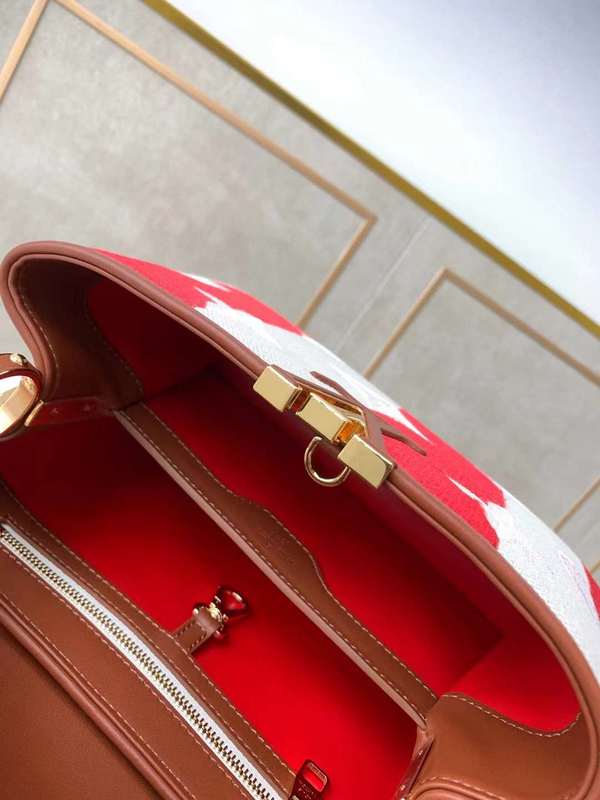 LOV2 Bags - Luxurious Bags  1106