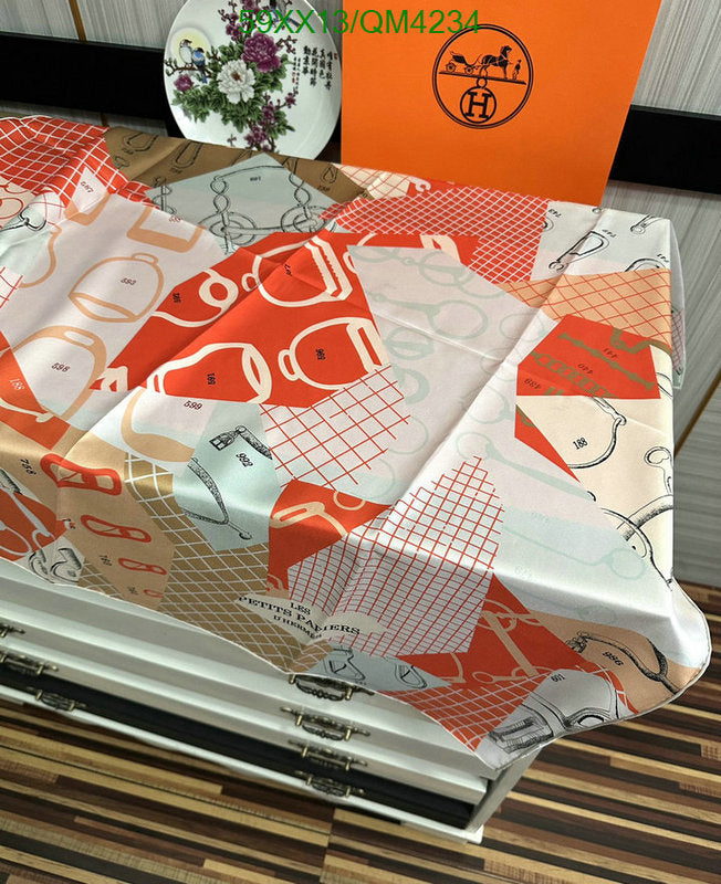 SAMC - HMS Scarves - 625