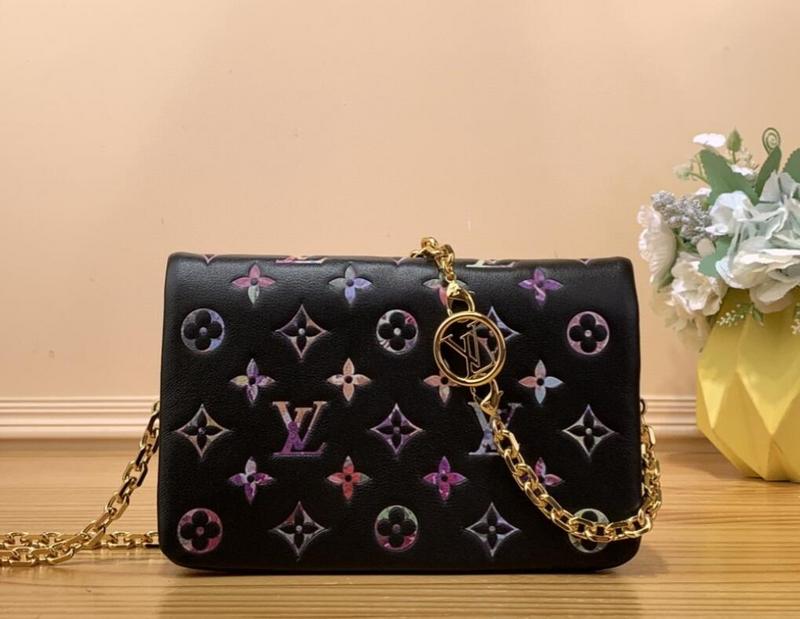 SAMC - LOV Bags - 950