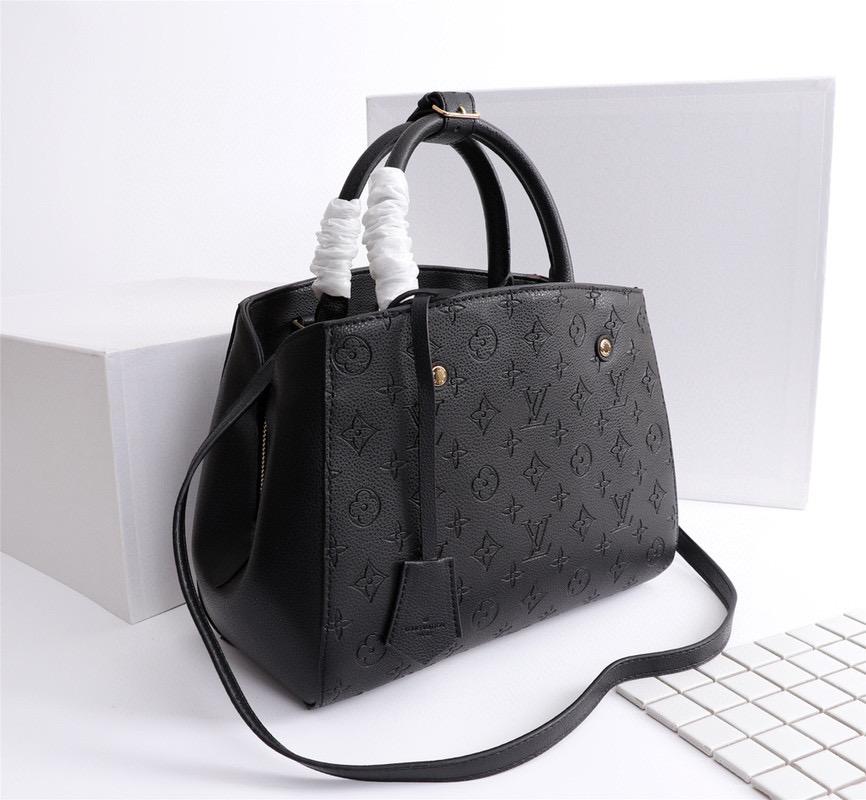 EN - New Arrival Bags LUV 040