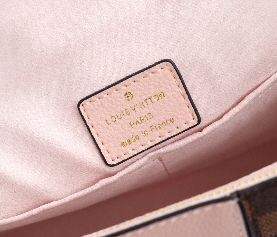 EN - New Arrival Bags LUV 229