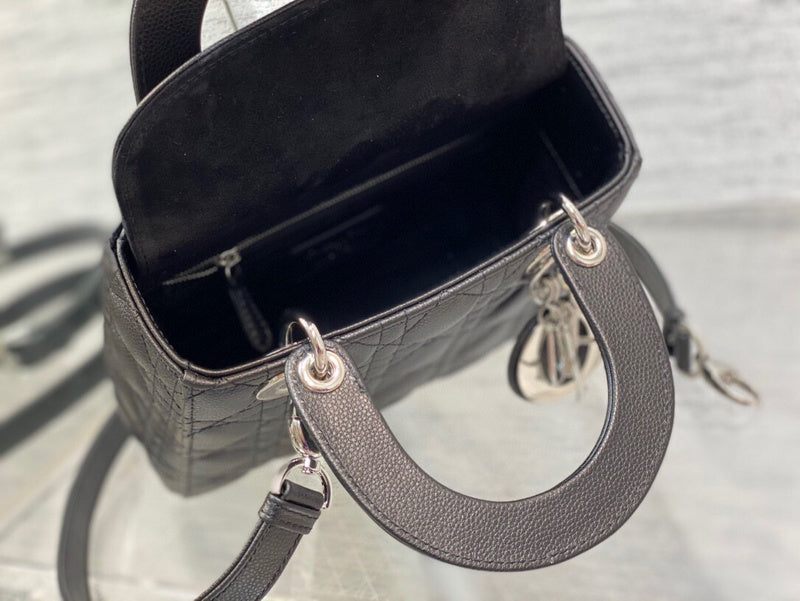 ELE - Dir Bags - 1752