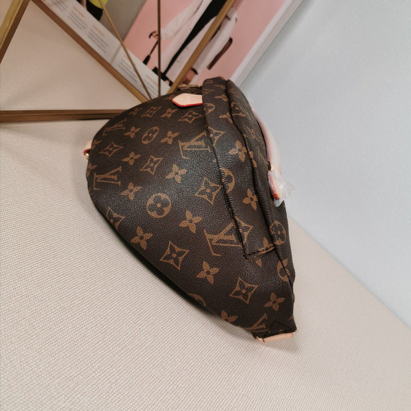 EN - New Arrival Bags LUV 245