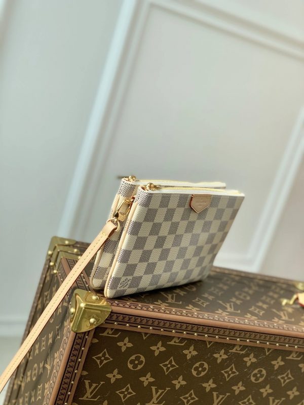 LOV2 Bags - Luxurious Bags  1404