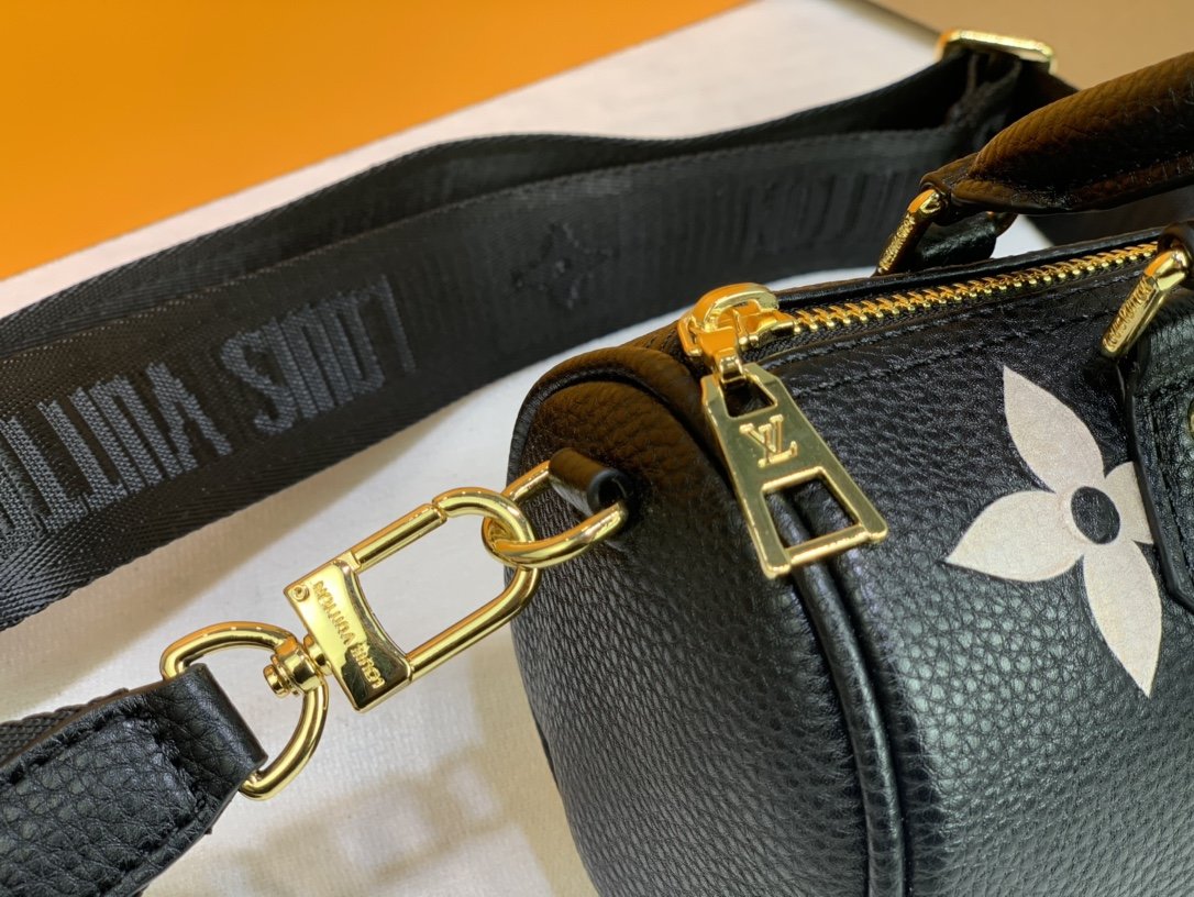 LV Papillon GLAMI Monogram Empreinte Black/Beige For Women,  Shoulder And Crossbody Bags 7.9in/20cm LV M45980