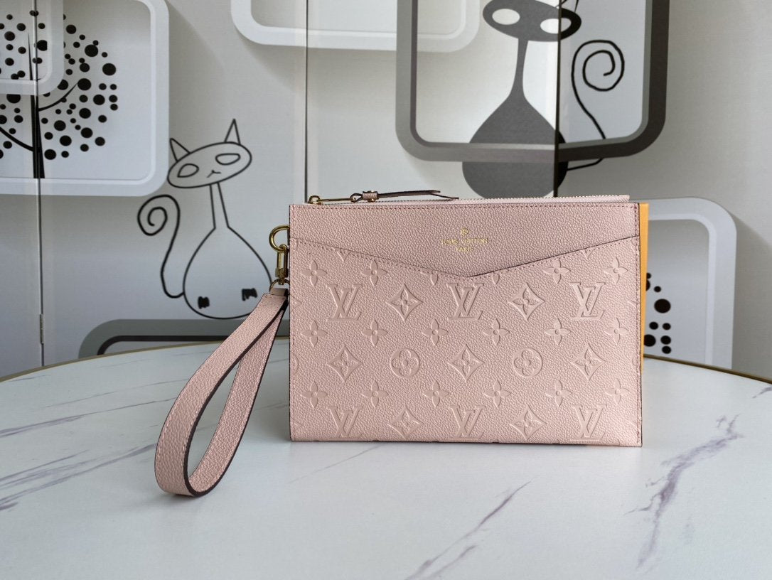 EN - New Arrival Wallet LUV 063