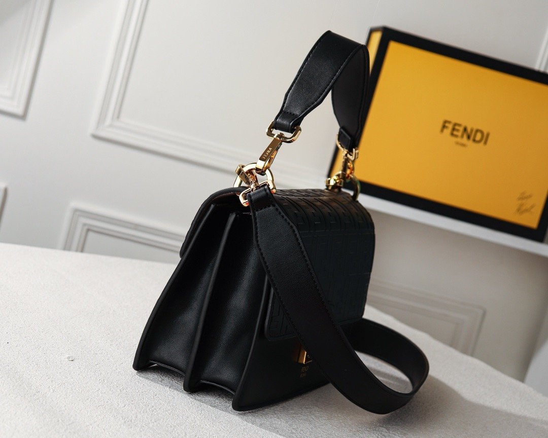 EN - New Arrival Bags FEI 070