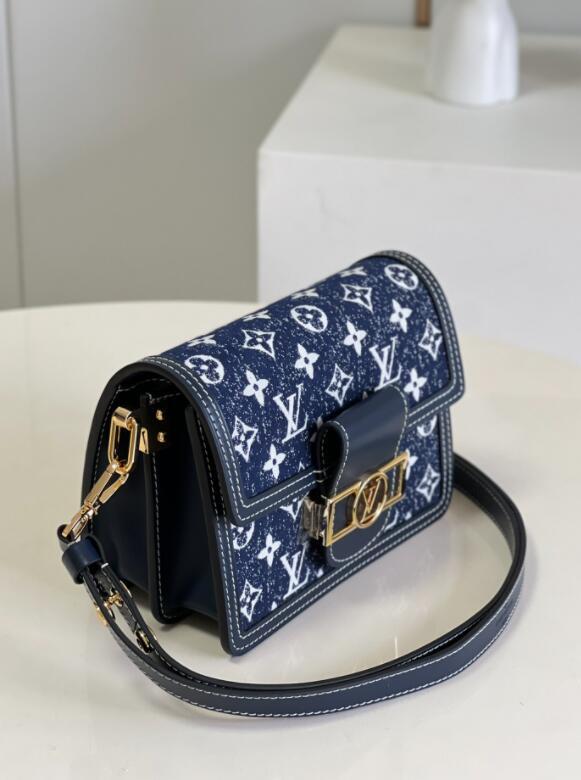SAMC - LOV Bags - 1946