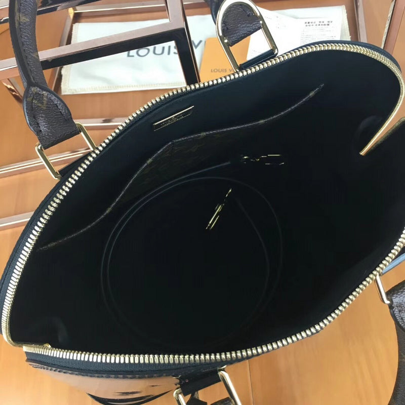 LOV2 Bags - Luxurious Bags  1273