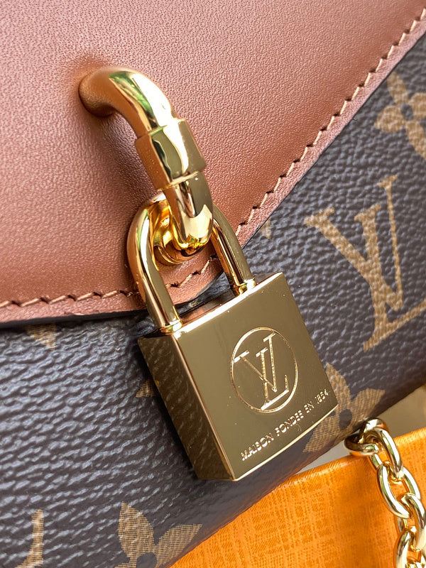LOV2 Bags - Luxurious Bags  1409