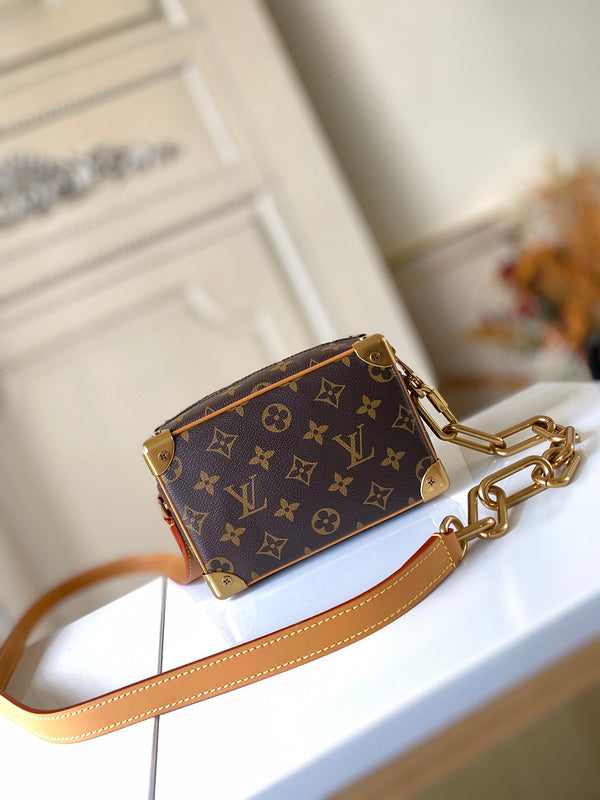 LOV2 Bags - Fashion Bags  2647