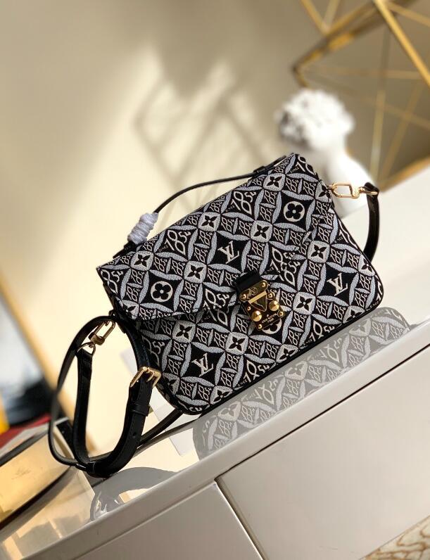 SAMC - LOV Bags - 2609