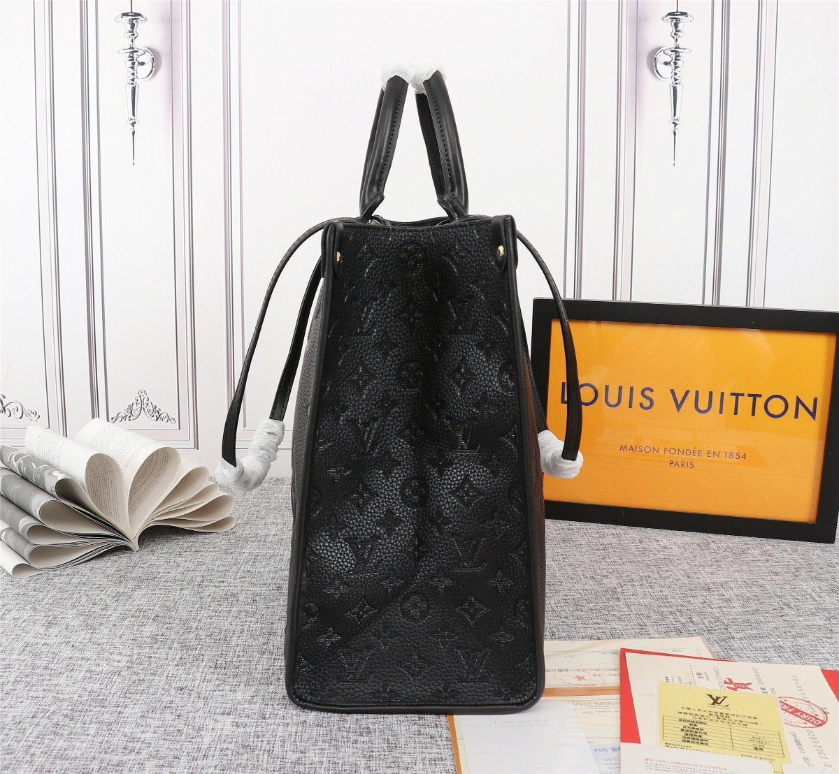 EN - New Arrival Bags LUV 296