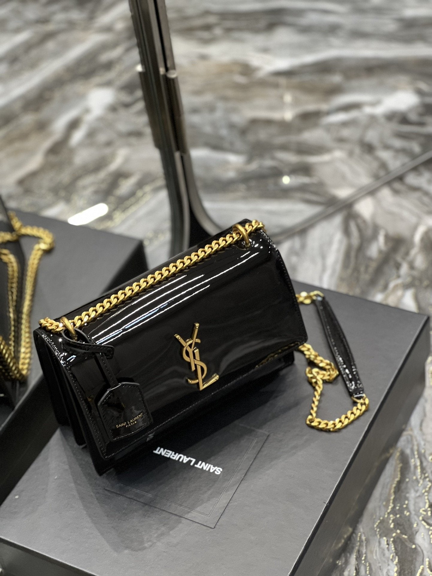 GLAMI Sunset MeGLAMIum Chain Bag For Women 8.6in/22cm Black YSL