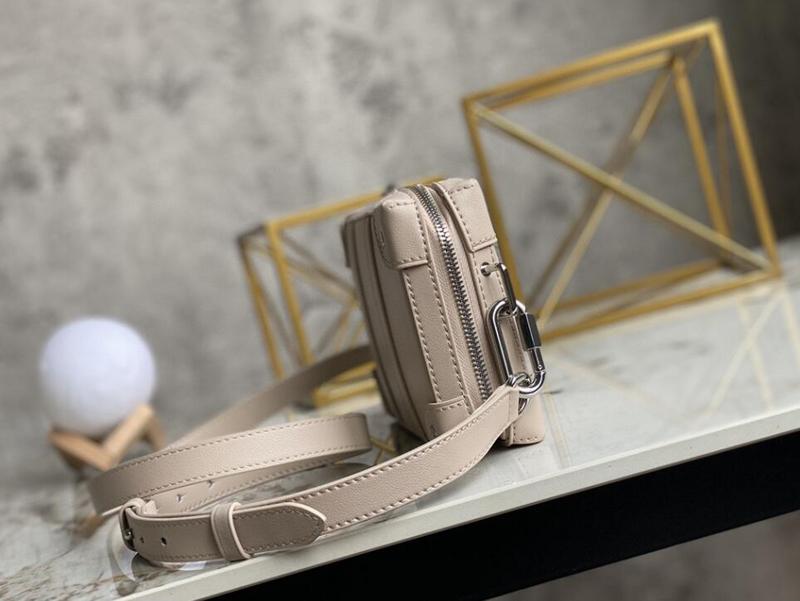 SAMC - LOV Bags - 2048
