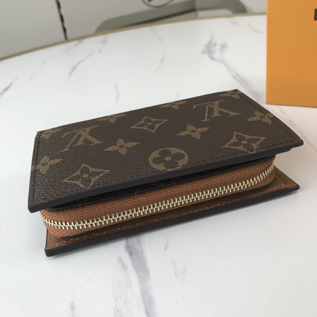 EN - New Arrival Wallet LUV 038