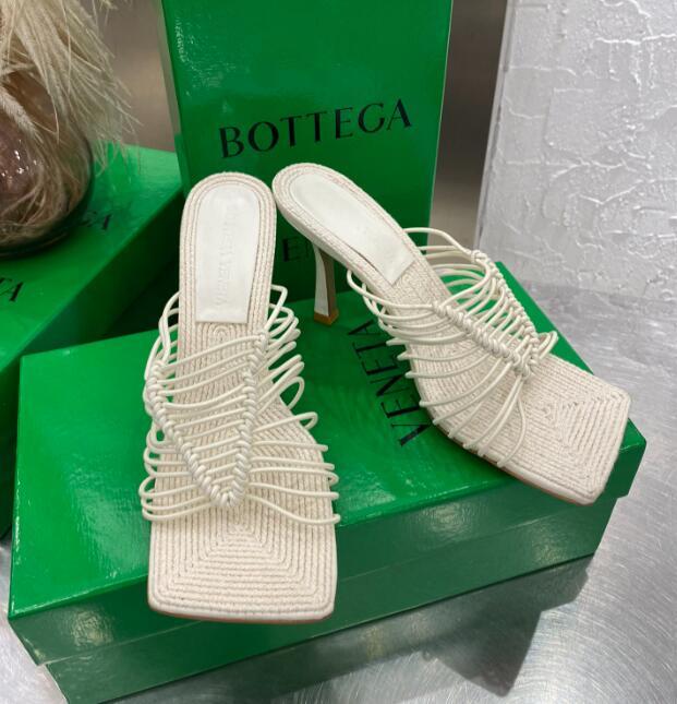 SAMC - BO Women Shoes - 235