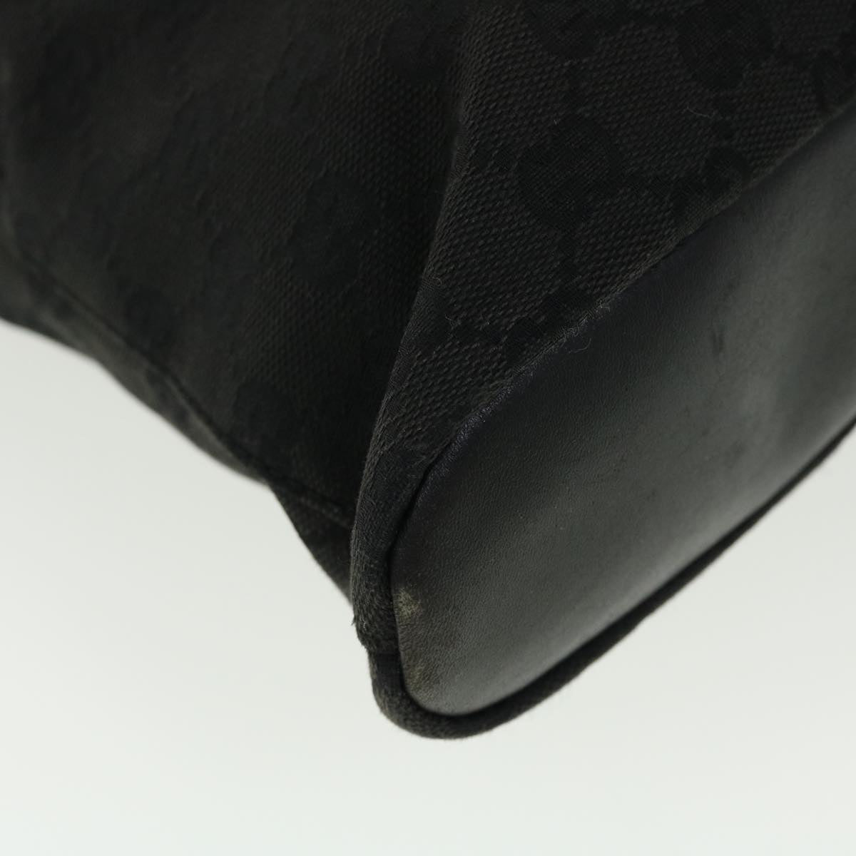 GUCCI GG Canvas Shoulder Bag Black 91761 40754