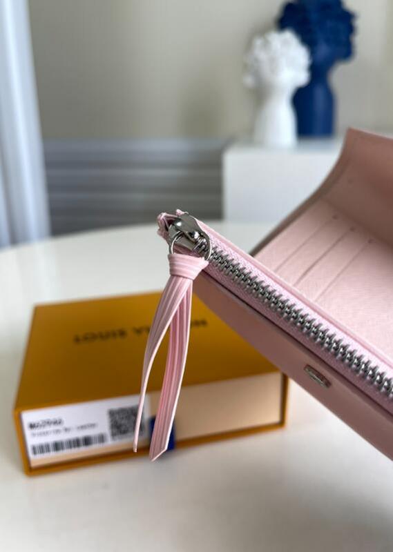 SAMC - LOV Bags - 2160