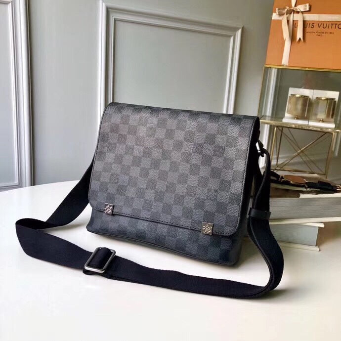 LOV2 Bags - Fashion Bags  2704
