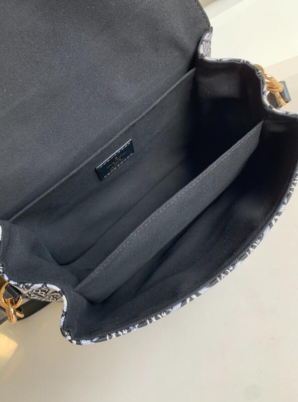 SAMC - LOV Bags - 2609