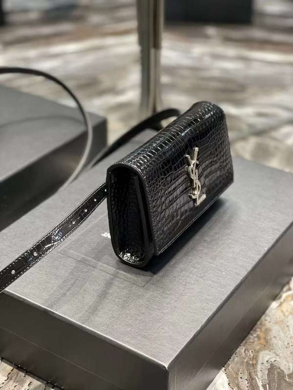 ELE - SLY Bags 506