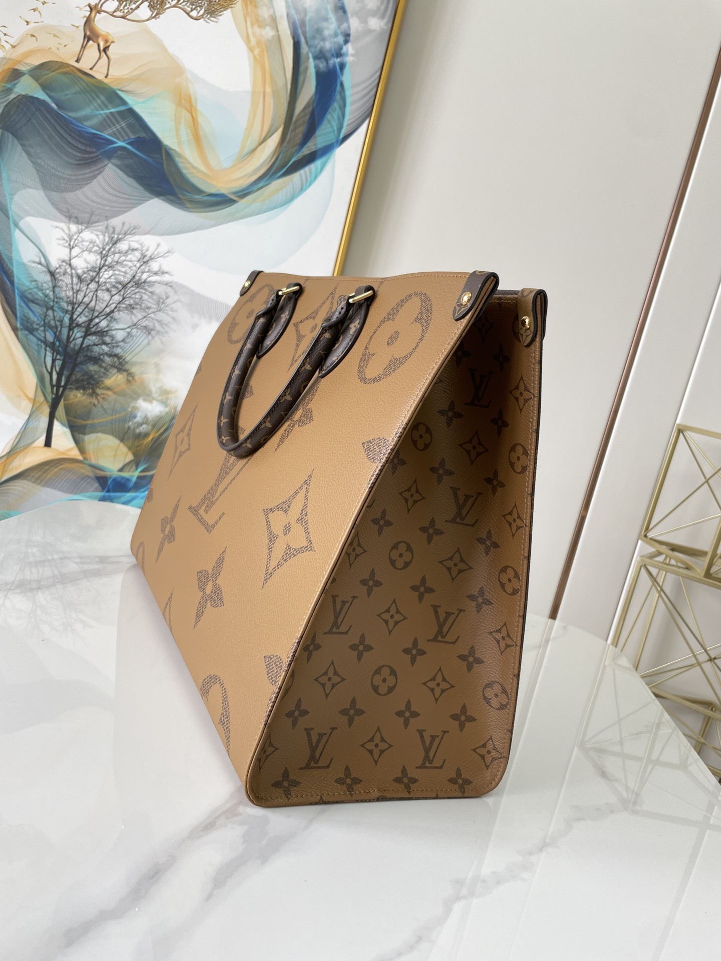 LV OnTheGo GM Tote Bag Monogram And Monogram Reverse Canvas For Women, WomenÃ¢â‚¬â„¢s Handbags 16.1in/41cm LV M44576