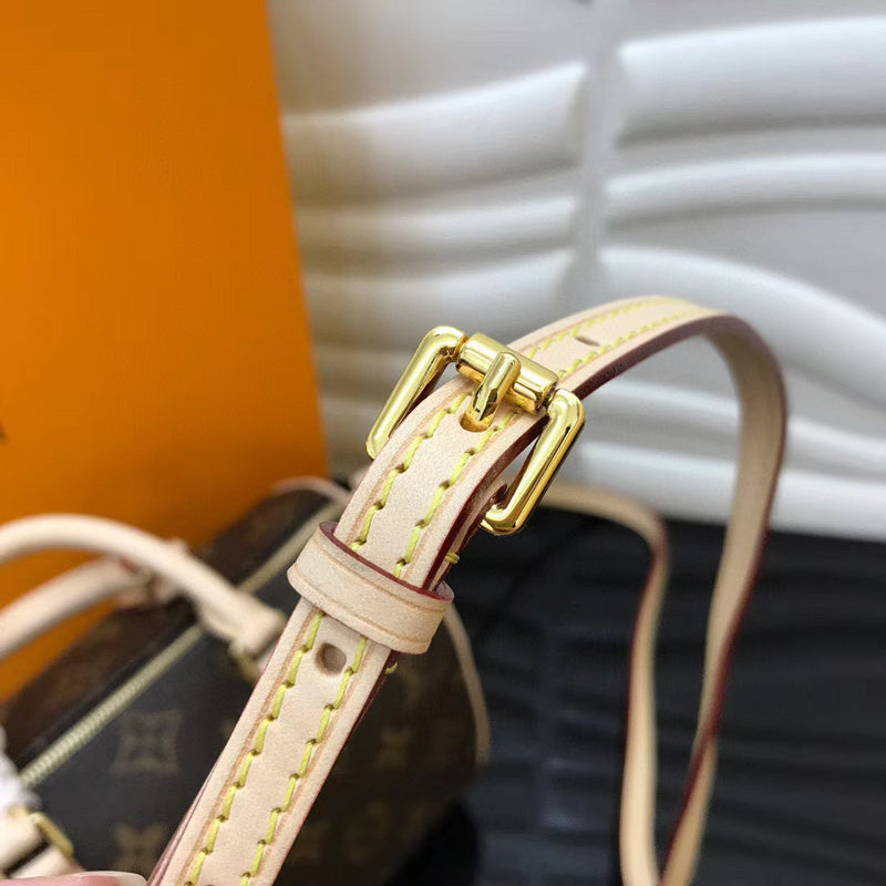 LOV2 Bags - Luxurious Bags  1087