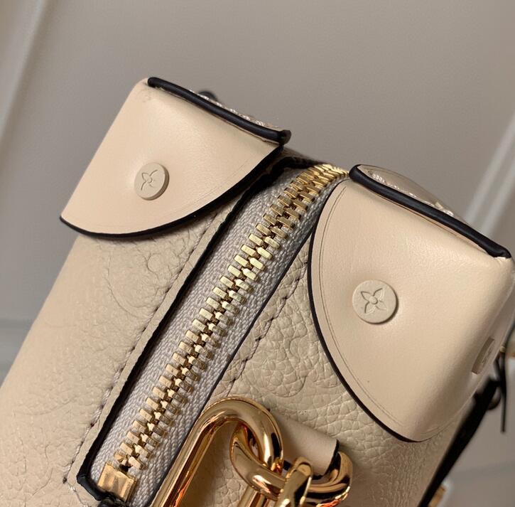 SAMC - LOV Bags - 2985