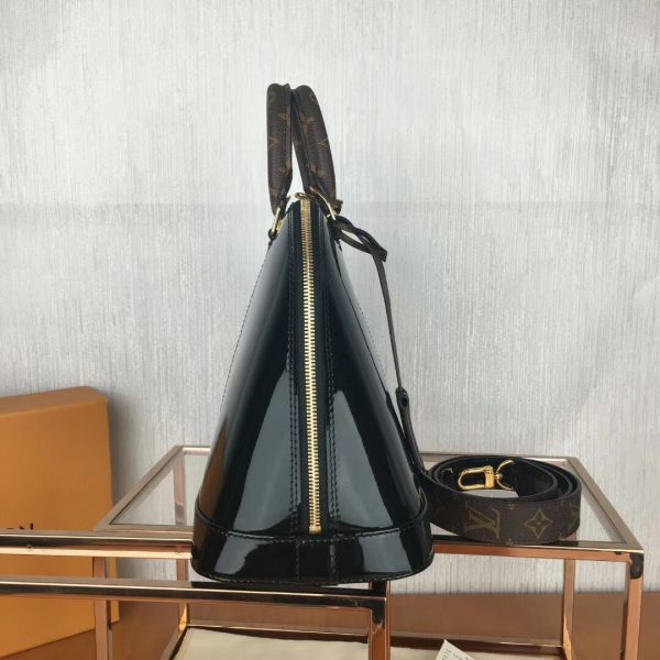 LOV2 Bags - Luxurious Bags  1273