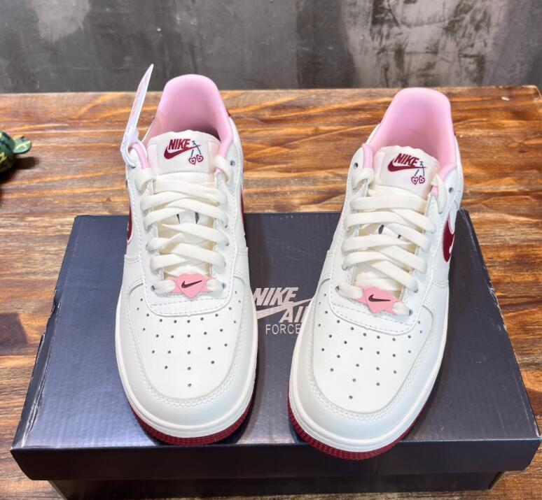 SAMC - NKE Shoes - 602