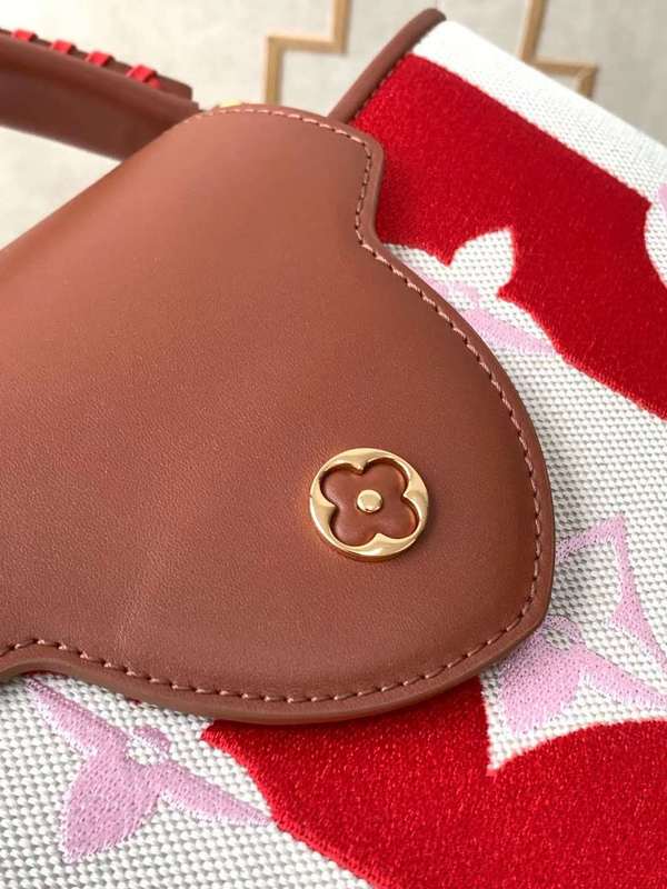 LOV2 Bags - Luxurious Bags  1108