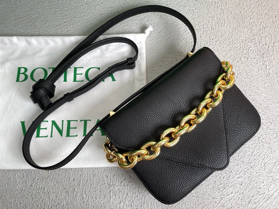 GLAMI Mount Black, For Women, WomenÃ¢â‚¬â„¢s Bags 8.3in/21cm 667399V12M08425