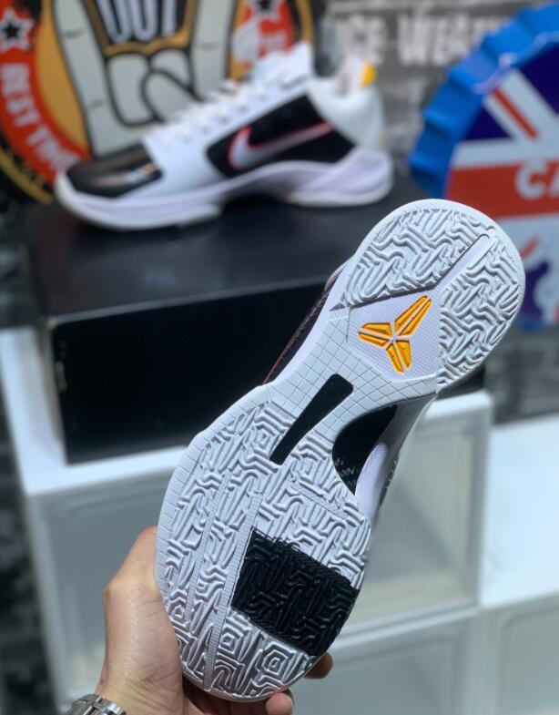 SAMC - NKE Shoes - 618