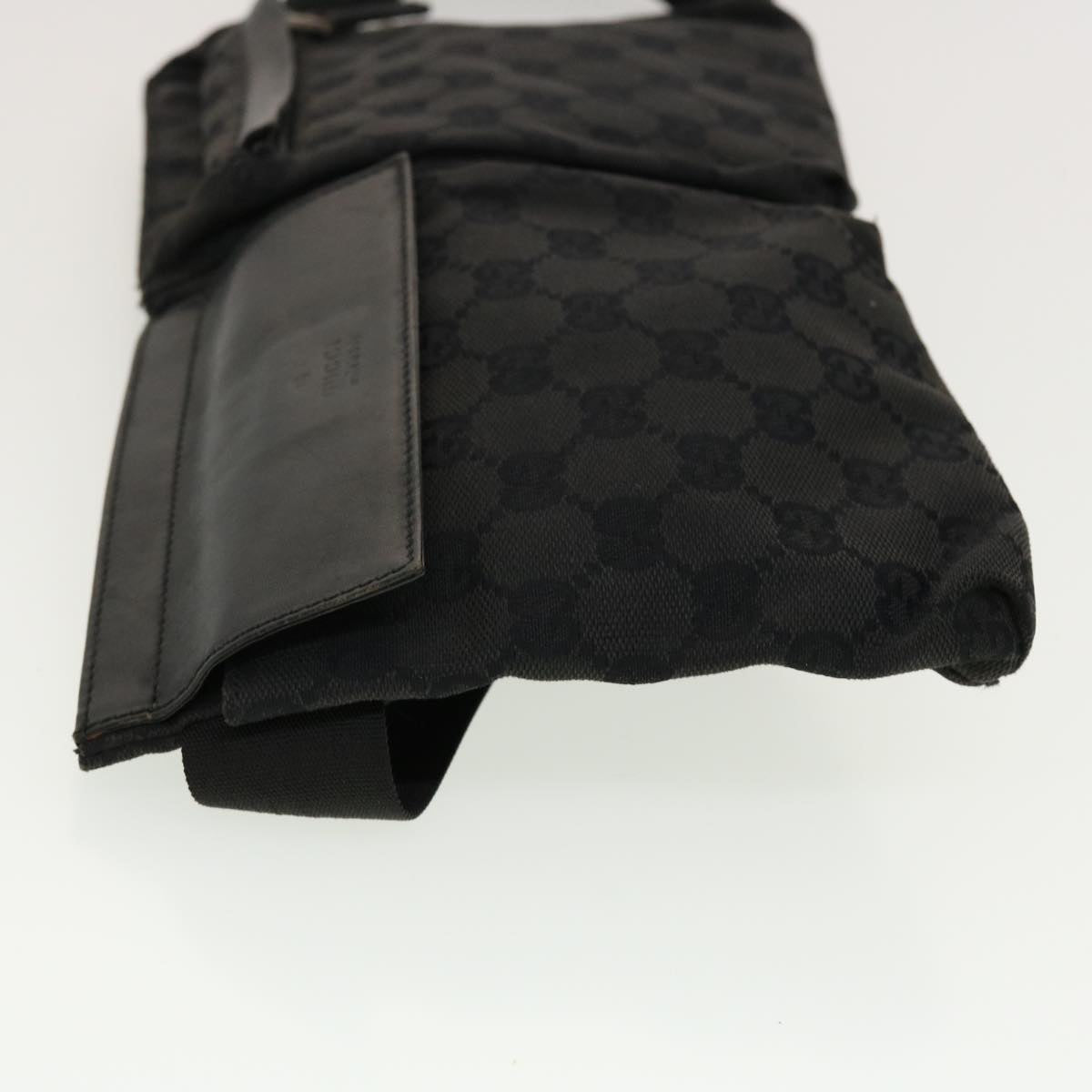 GUCCI GG Canvas Waist bag Black 28566 42100