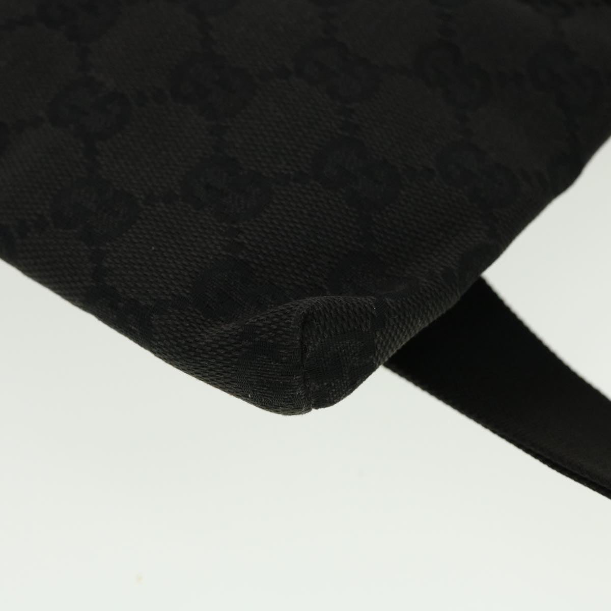 GUCCI GG Canvas Waist bag Black 28566 42100