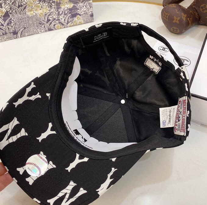 SAMC - Mix Hats - 076