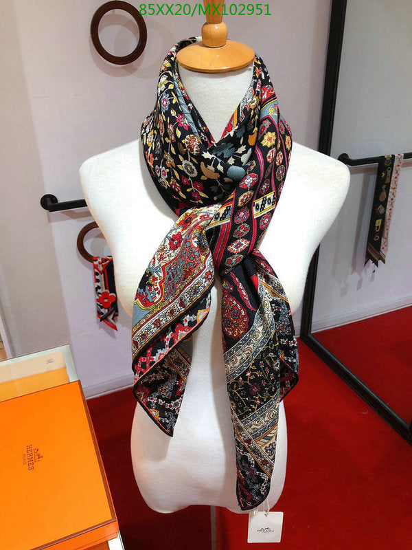 SAMC - HMS Scarves - 876