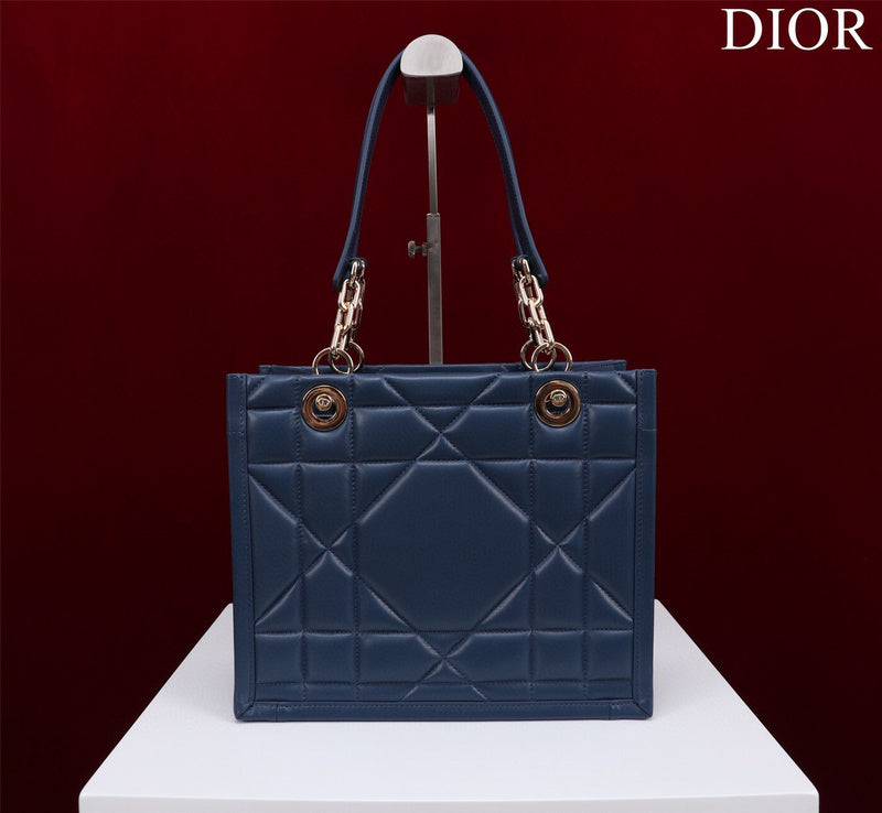 ELE - Dir Bags - 1733