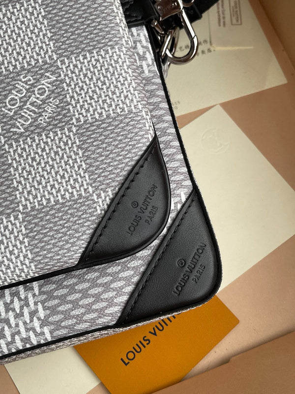 LOV2 Bags - Luxurious Bags  1177