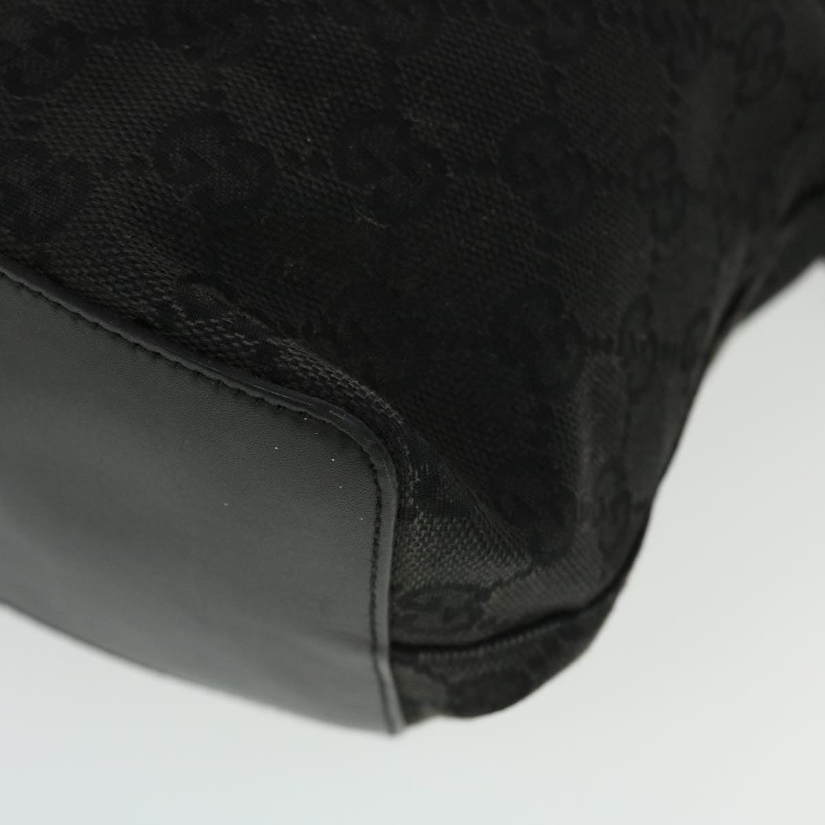 GUCCI GG Canvas Shoulder Bag Black 90644 43327