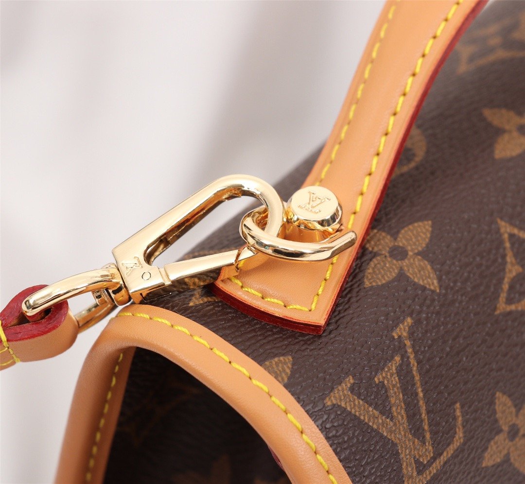 EN - New Arrival Bags LUV 271